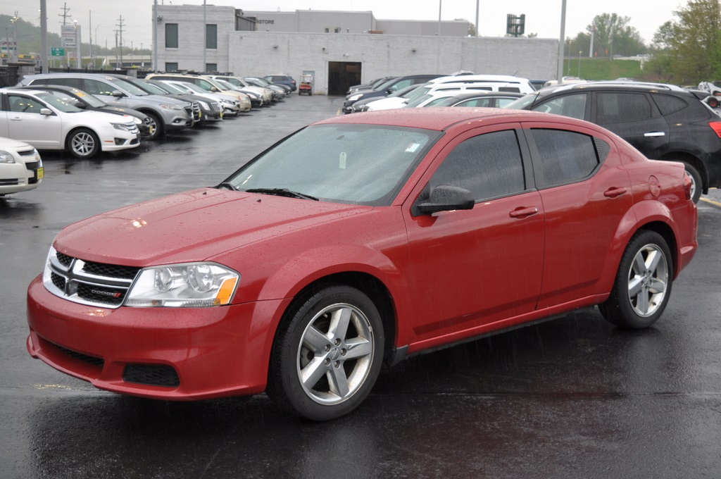 Pre-Owned 2013 Dodge Avenger SE 4D Sedan in Barberton #1T201894A | Fred ...