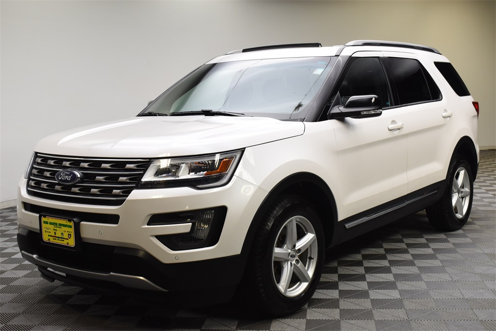 Pre-Owned 2016 Ford Explorer XLT 4D Sport Utility in Barberton ...