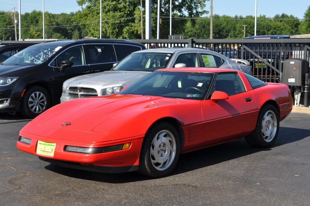 Pre-Owned 1993 Chevrolet Corvette 2D Coupe in Barberton #1C203923A ...