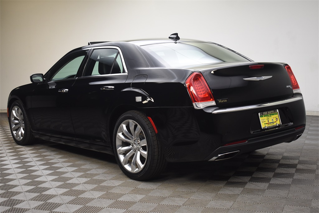 Chrysler 300c 2017