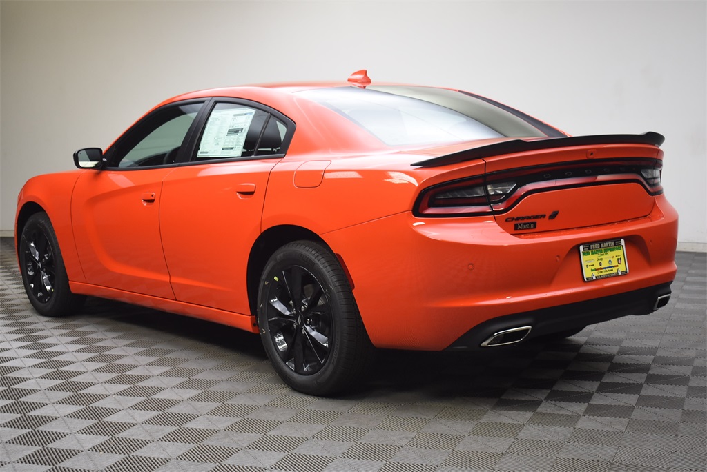 New 2020 Dodge Charger SXT 4D Sedan in Barberton #1T204037 | Fred