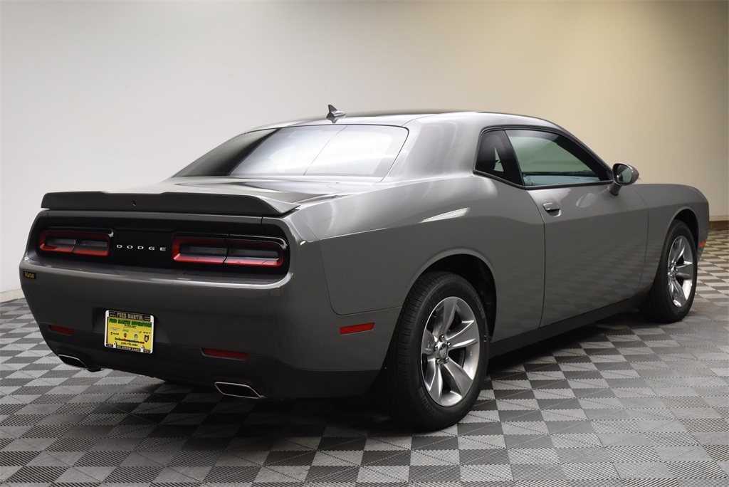 New 2019 Dodge Challenger SXT Coupe in Barberton #1T192783 | Fred ...