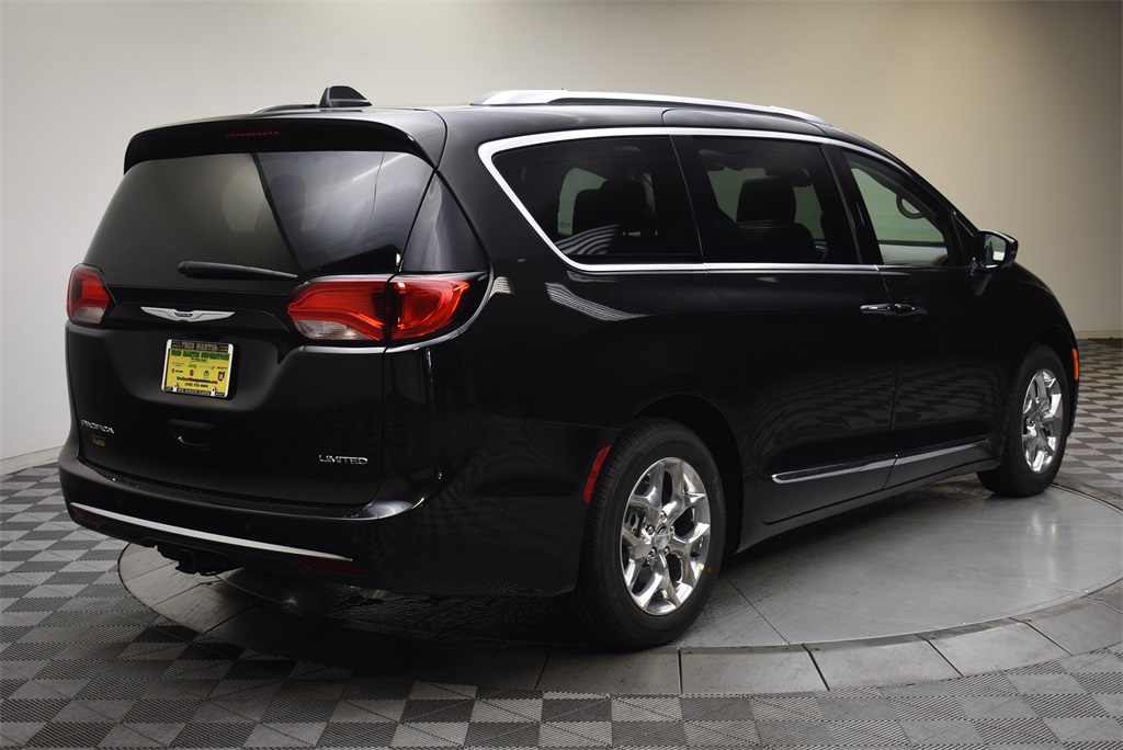 Chrysler Pacifica 2019 7 Osobowy