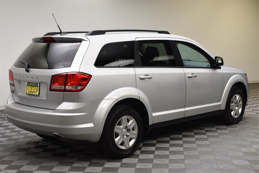 Pre-Owned 2011 Dodge Journey Express 4D Sport Utility in Barberton ...