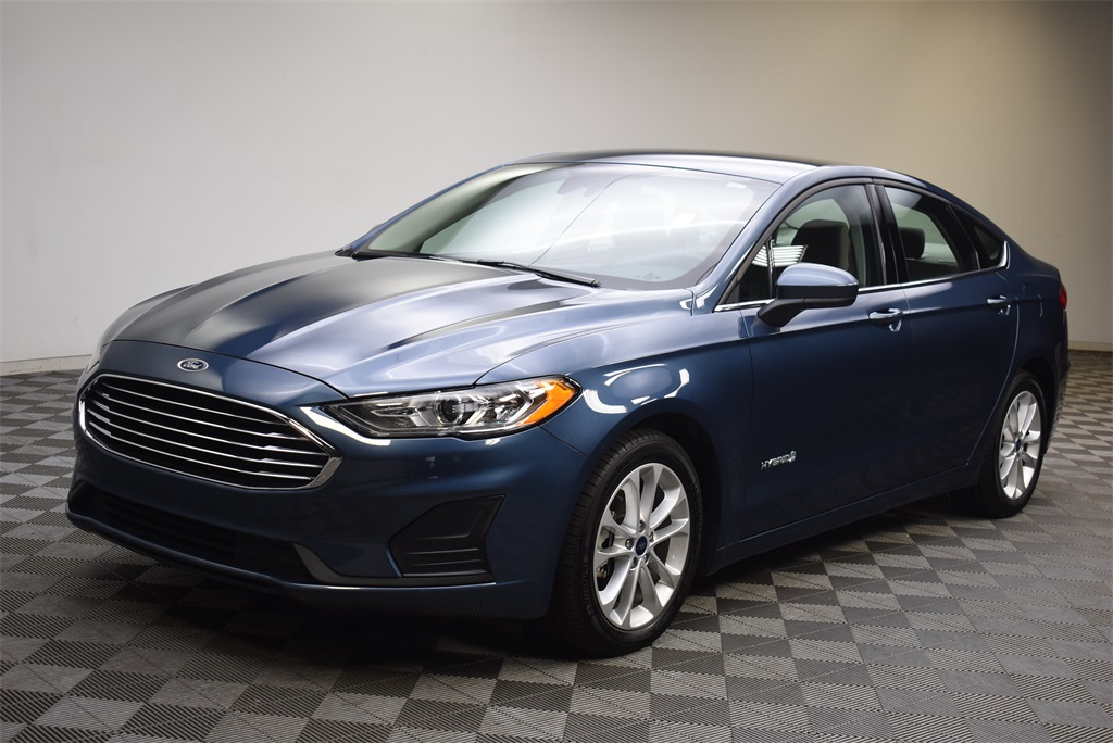 Pre-Owned 2019 Ford Fusion Hybrid SE 4D Sedan in Barberton #1C202752A