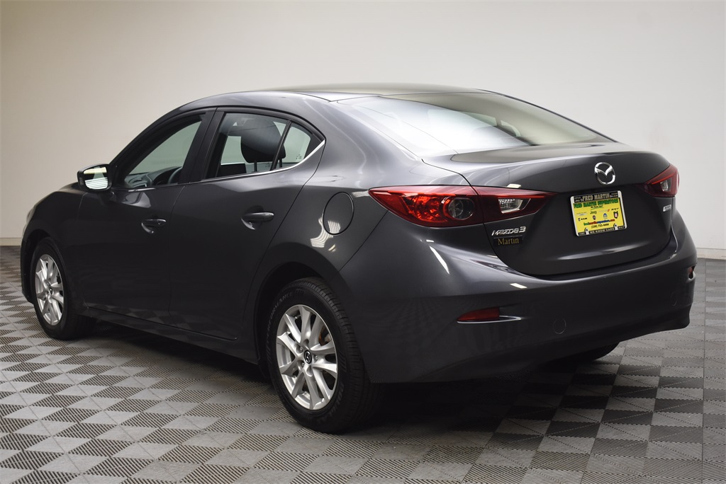 PreOwned 2016 Mazda Mazda3 i Sport 4D Sedan in Barberton